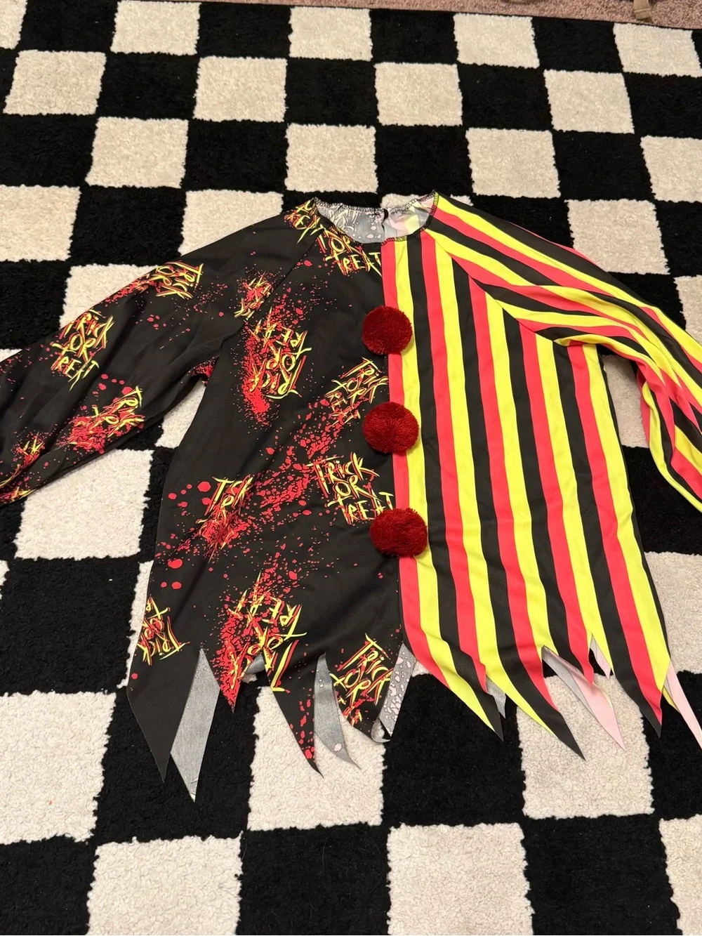 Spirit Trick or Treat Clown Costume with Mask Size XLarge